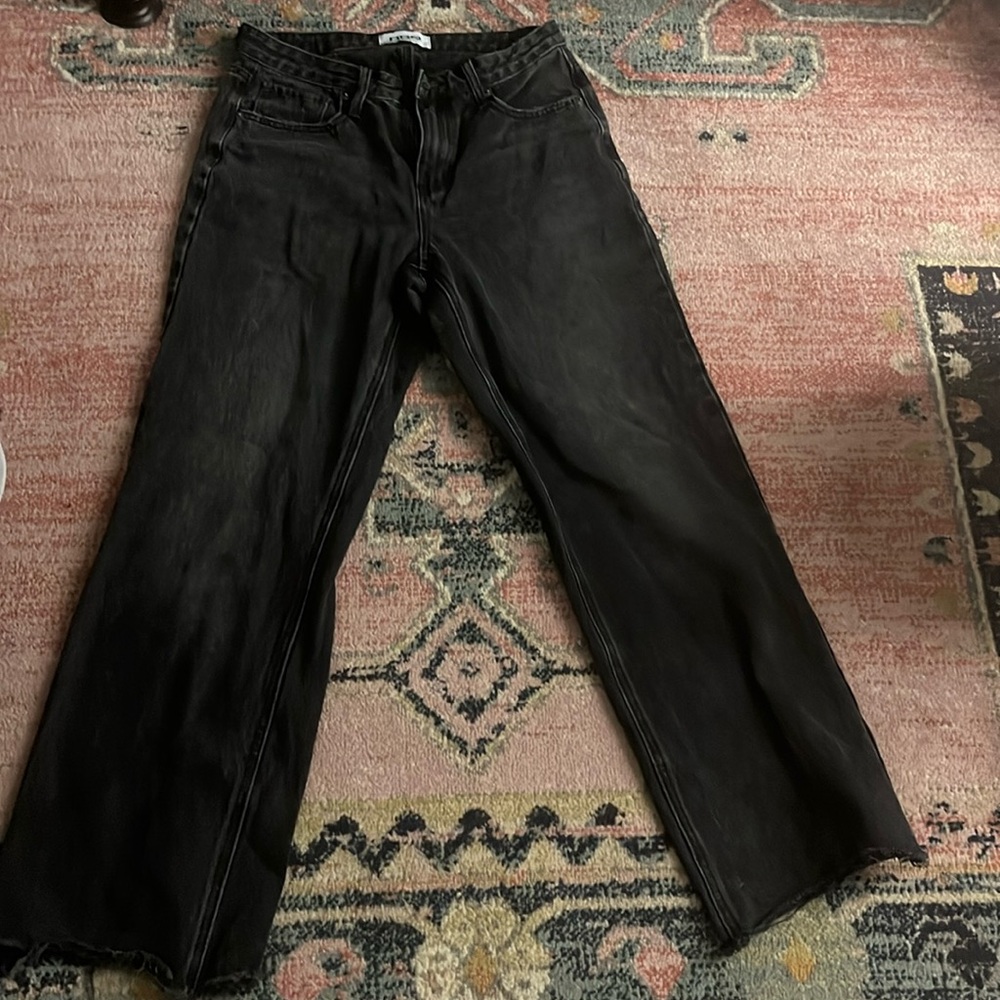 Lowrise straight black Tillys jeans